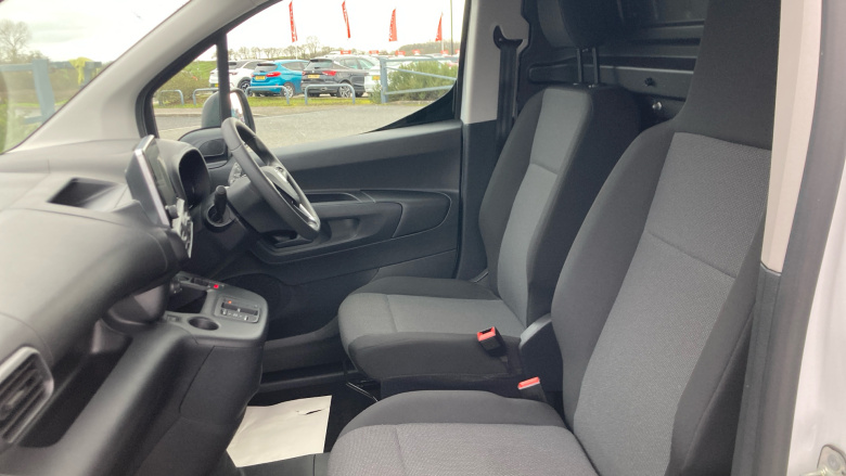 Vauxhall Combo Cargo E-L1 2300 100kW Prime 50kWh H1 Van Auto